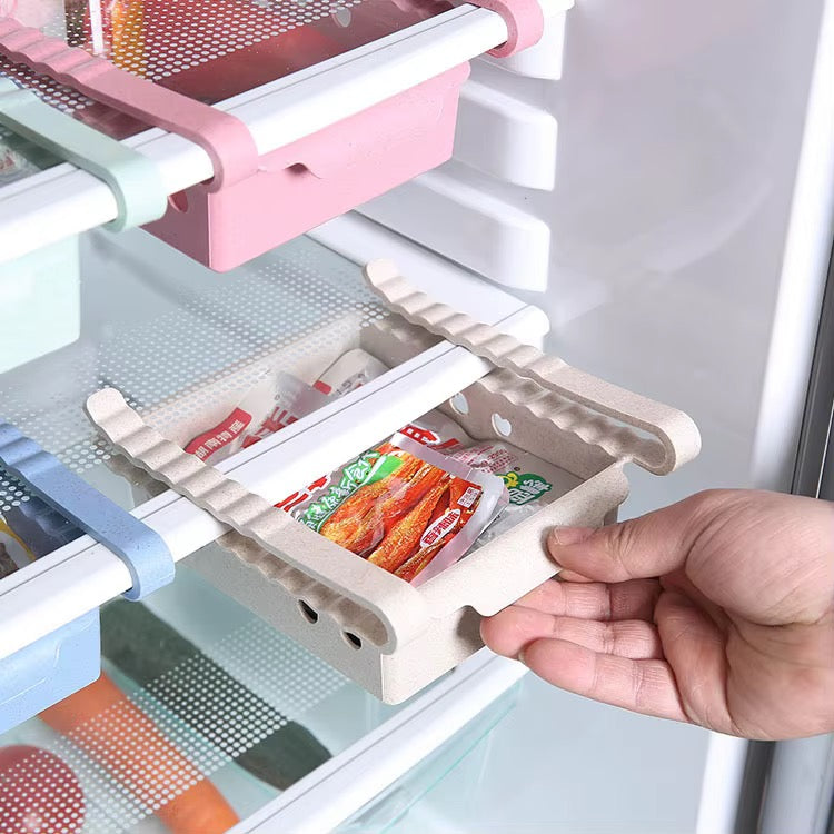 Fridge retractable drawer
